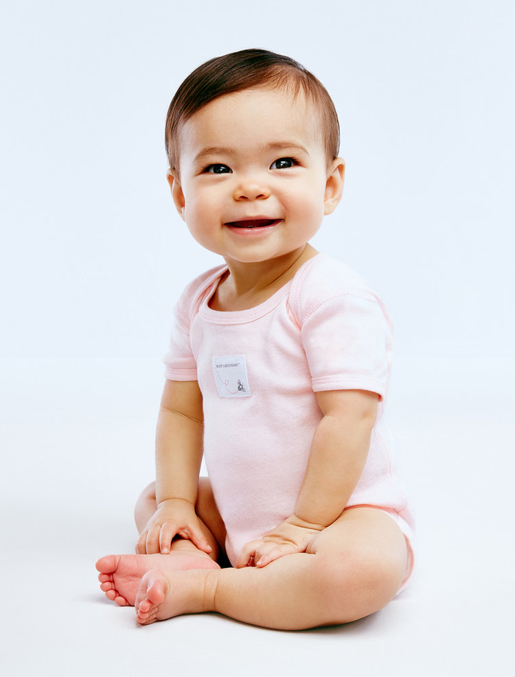Vika Pobeda - Baby Photography Amazon 